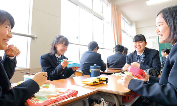 昼休み